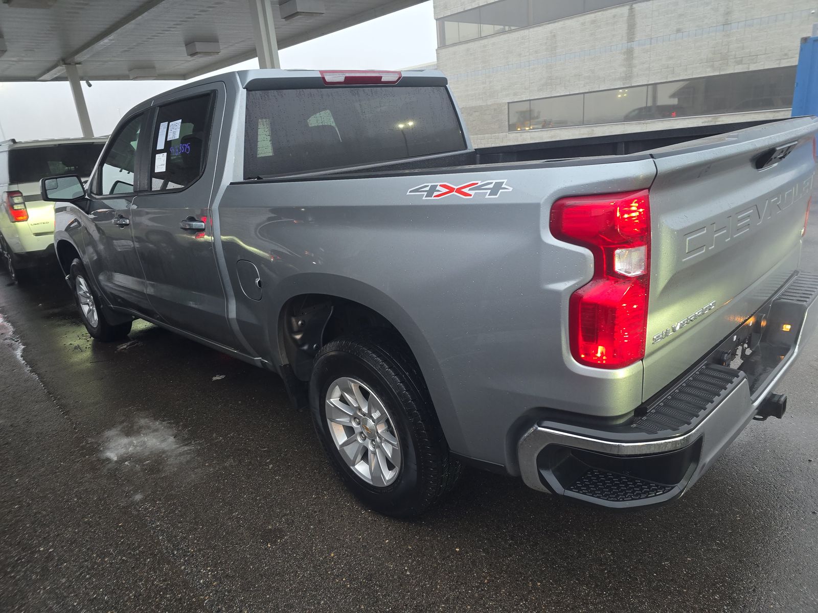 2025 Chevrolet Silverado 1500 LT AWD