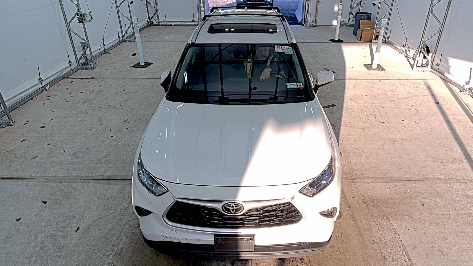 2022 Toyota Highlander XLE AWD