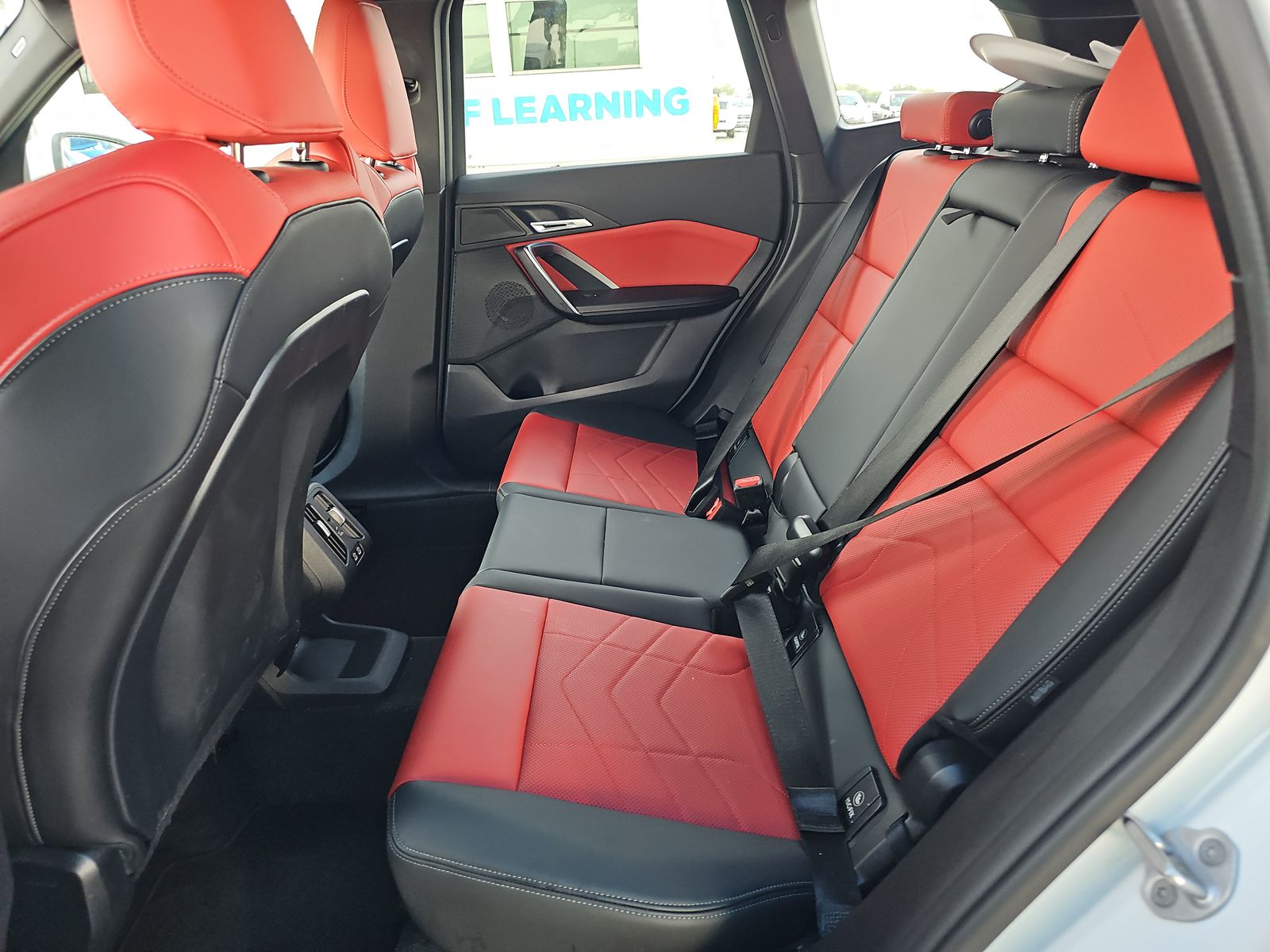 2025 BMW X1 xDrive28i AWD