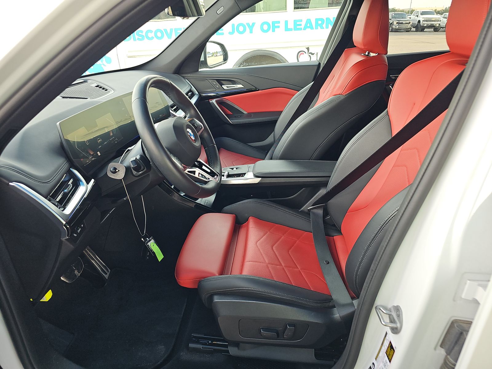 2025 BMW X1 xDrive28i AWD