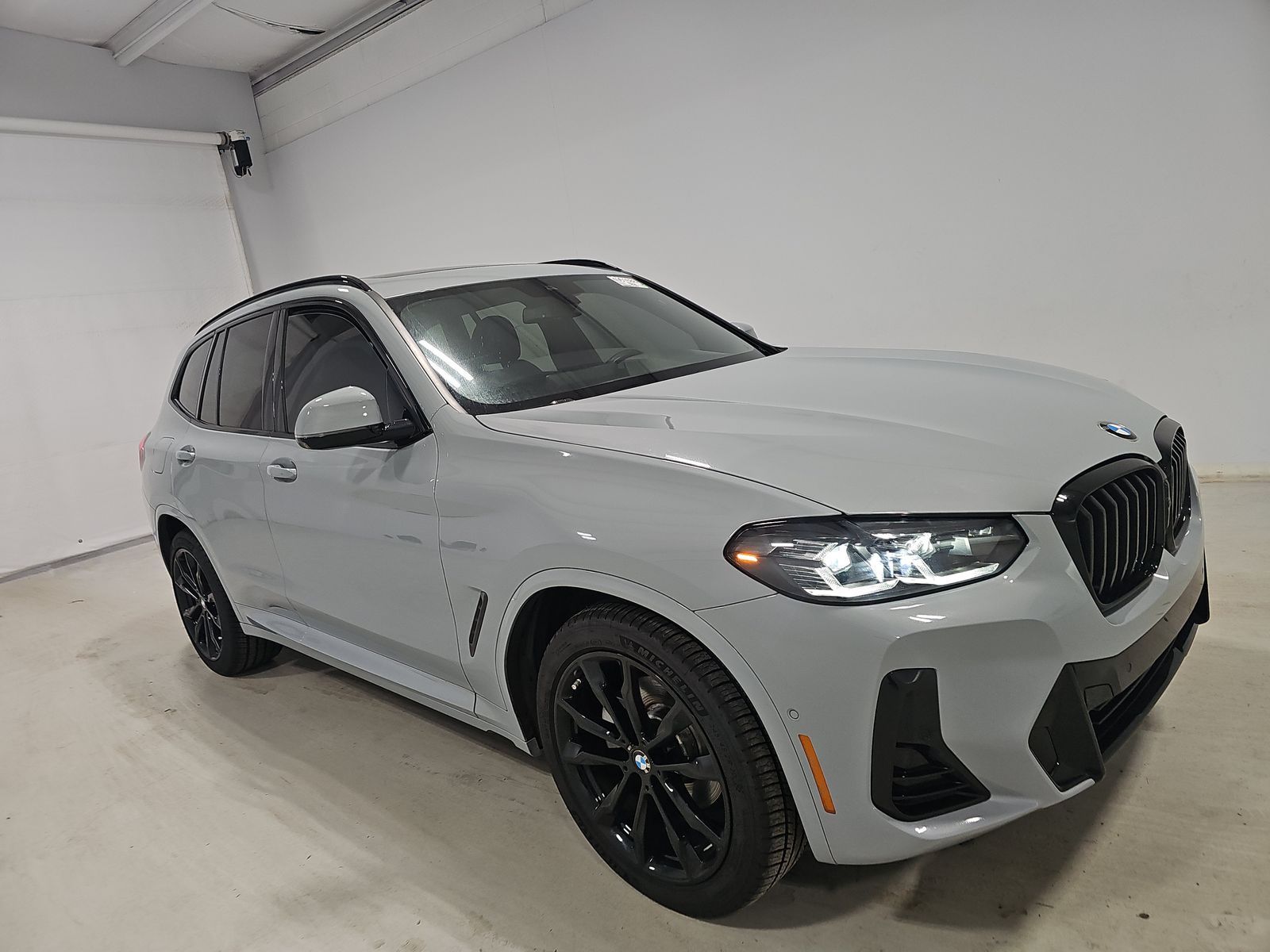 2023 BMW X3 sDrive30i RWD