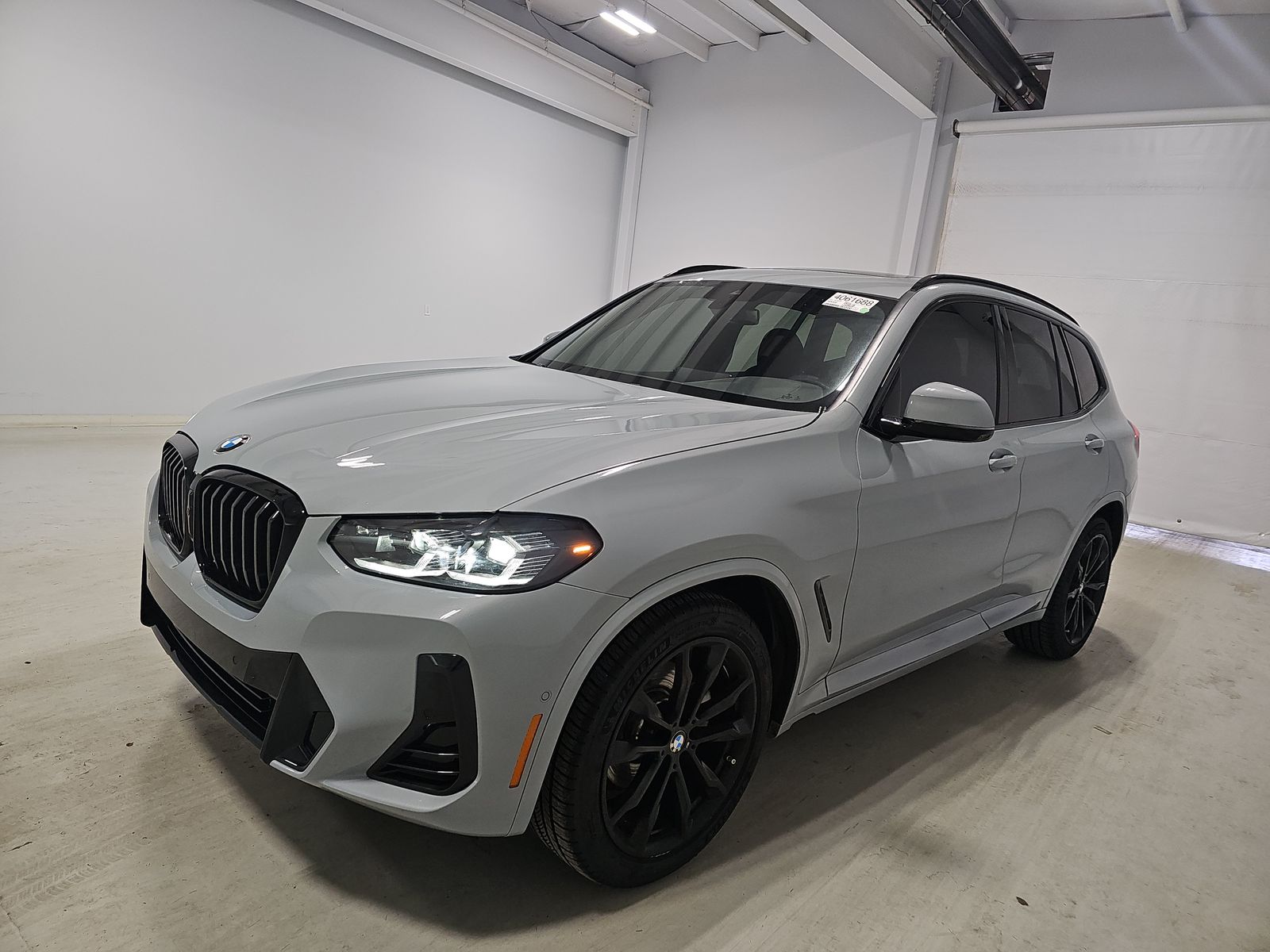 2023 BMW X3 sDrive30i RWD