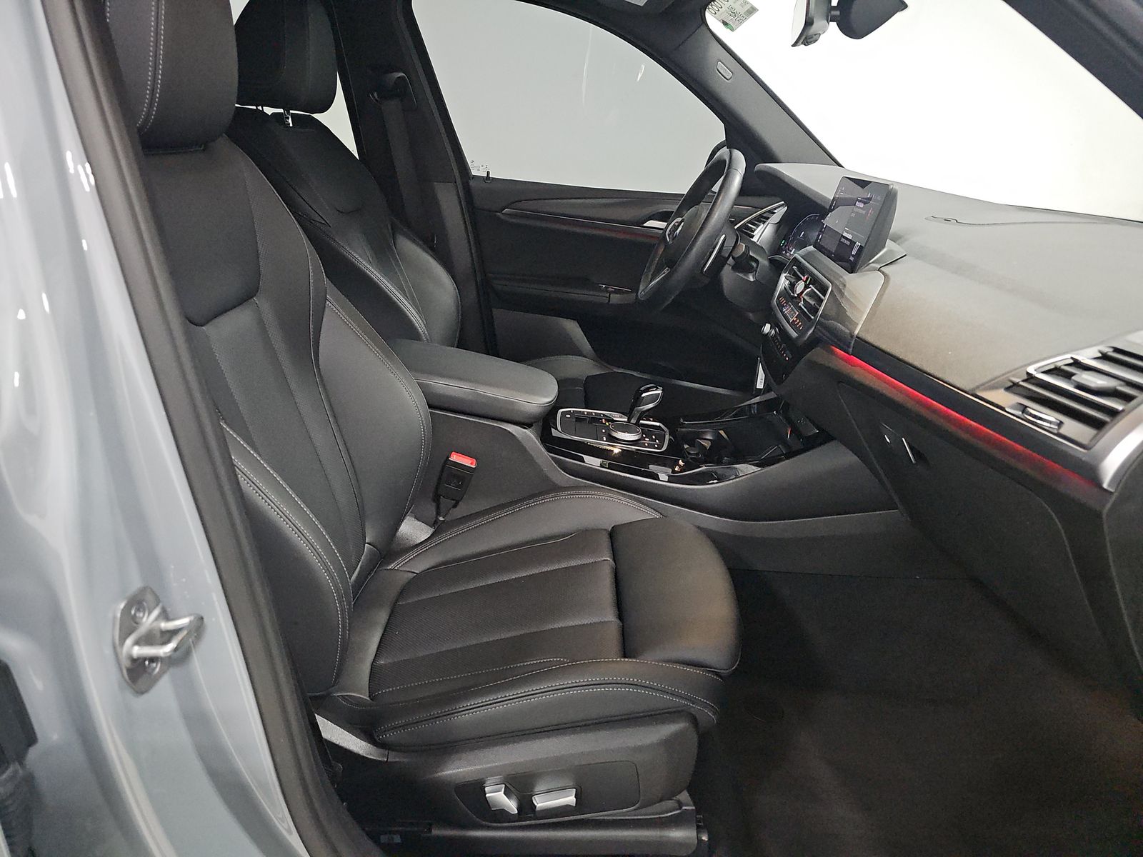 2023 BMW X3 sDrive30i RWD