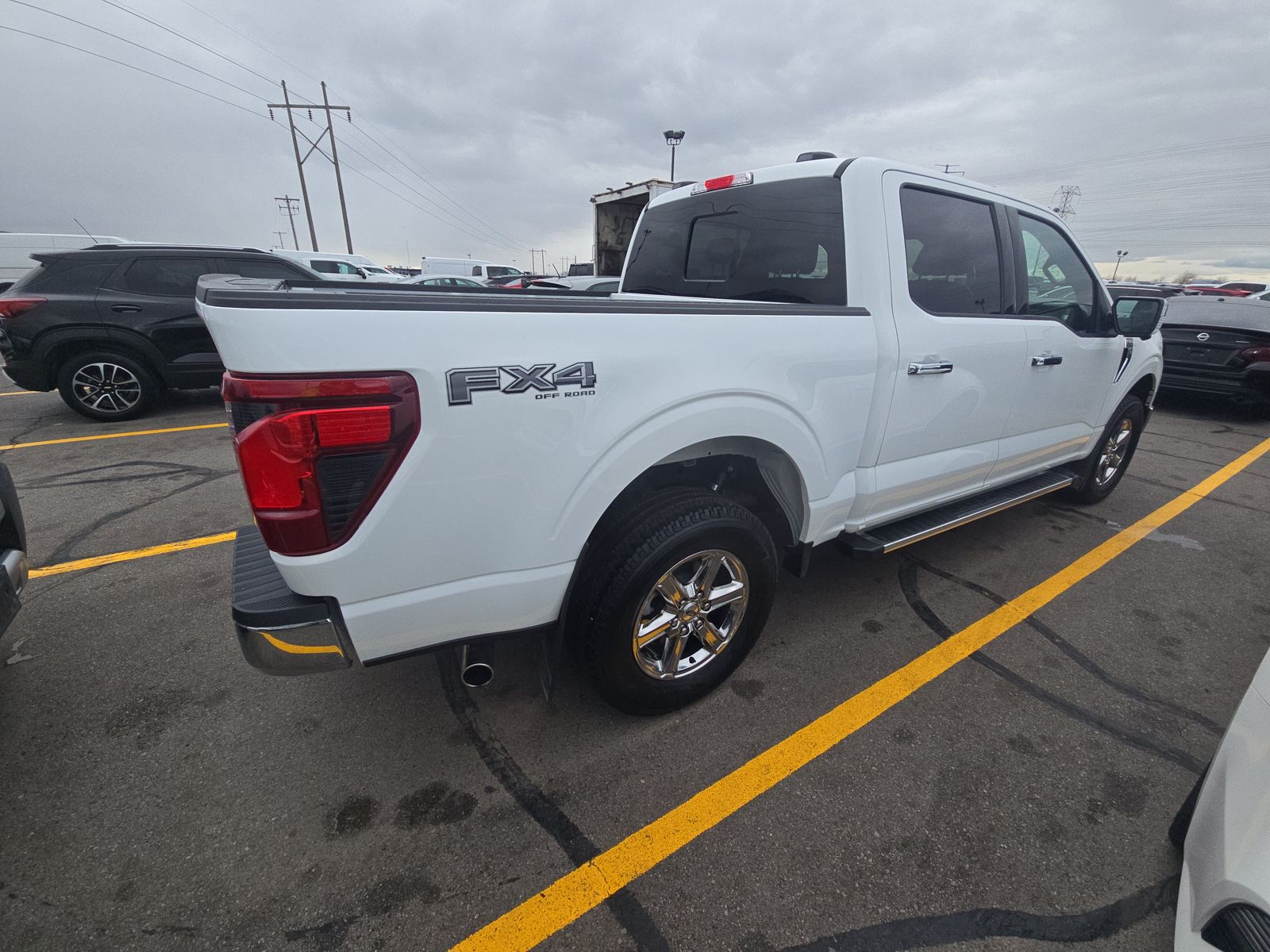 2024 Ford F-150 XLT AWD