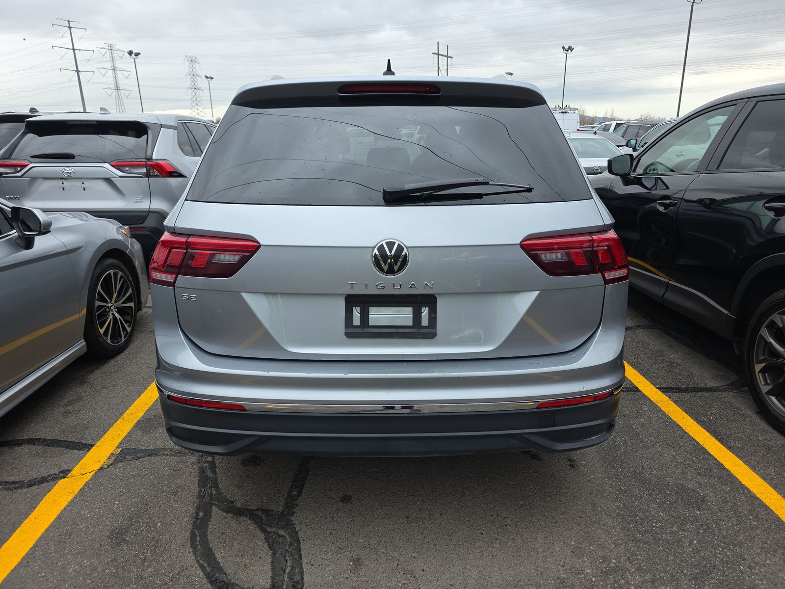 2024 Volkswagen Tiguan 2.0T Wolfsburg Edition FWD