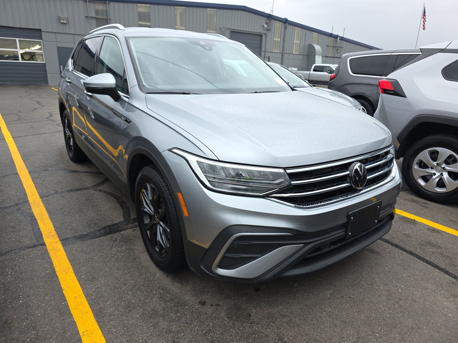 2024 Volkswagen Tiguan 2.0T Wolfsburg Edition FWD
