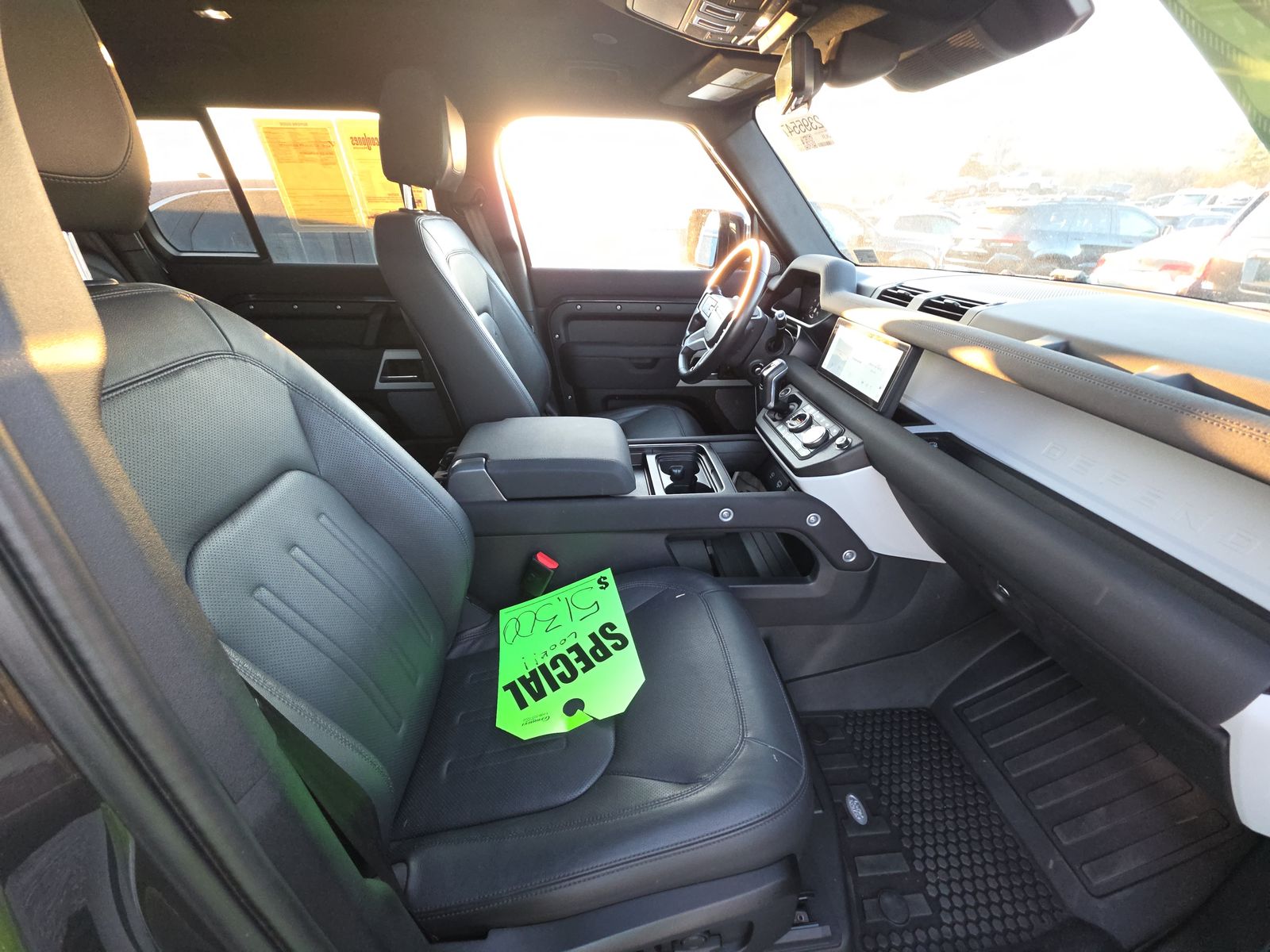 2022 Land Rover Defender 110 SE AWD