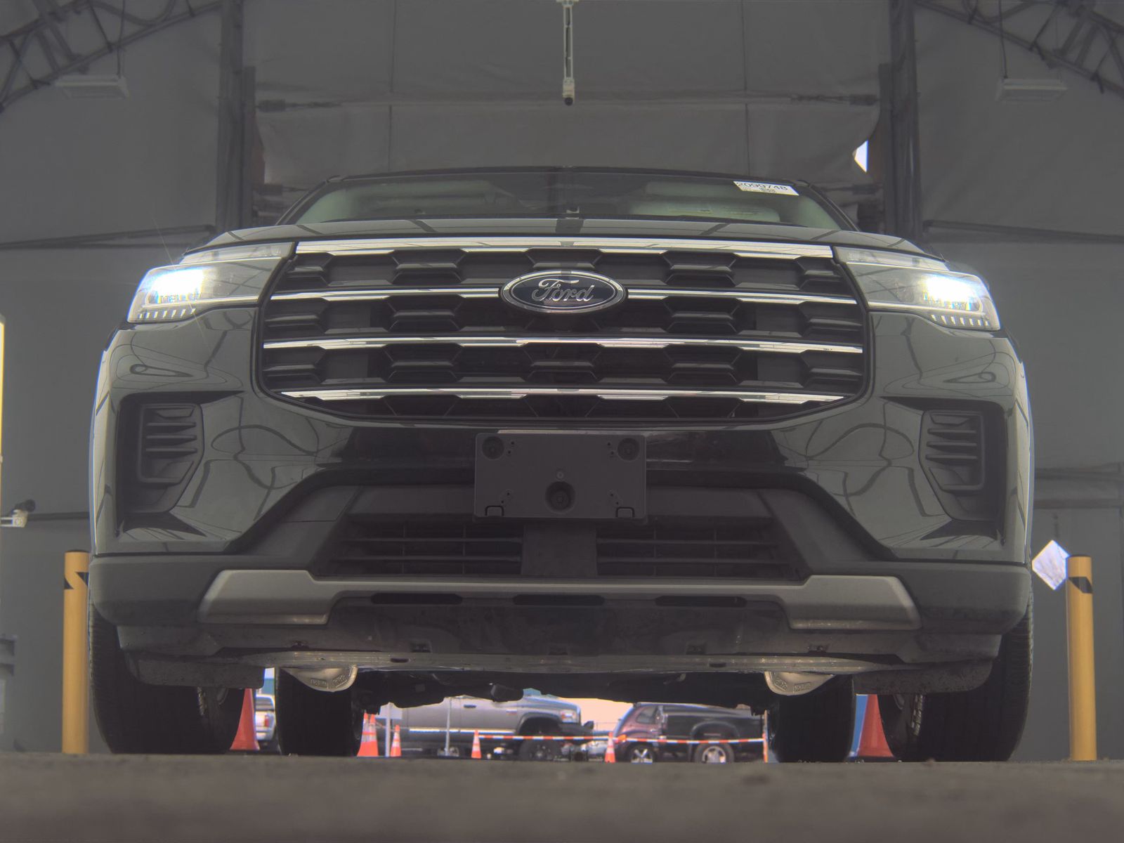 2025 Ford Explorer Active AWD