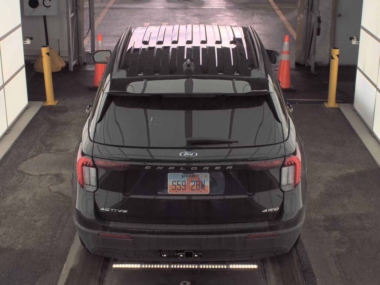 2025 Ford Explorer Active AWD