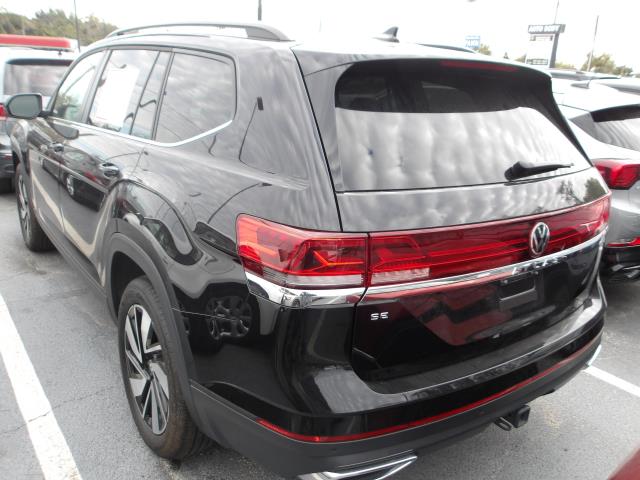 2025 Volkswagen Atlas 2.0T SE FWD