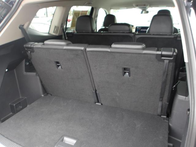 2025 Volkswagen Atlas 2.0T SE FWD