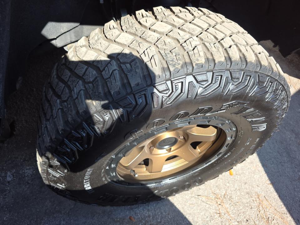 CHEVROLET CUSTOM - 10