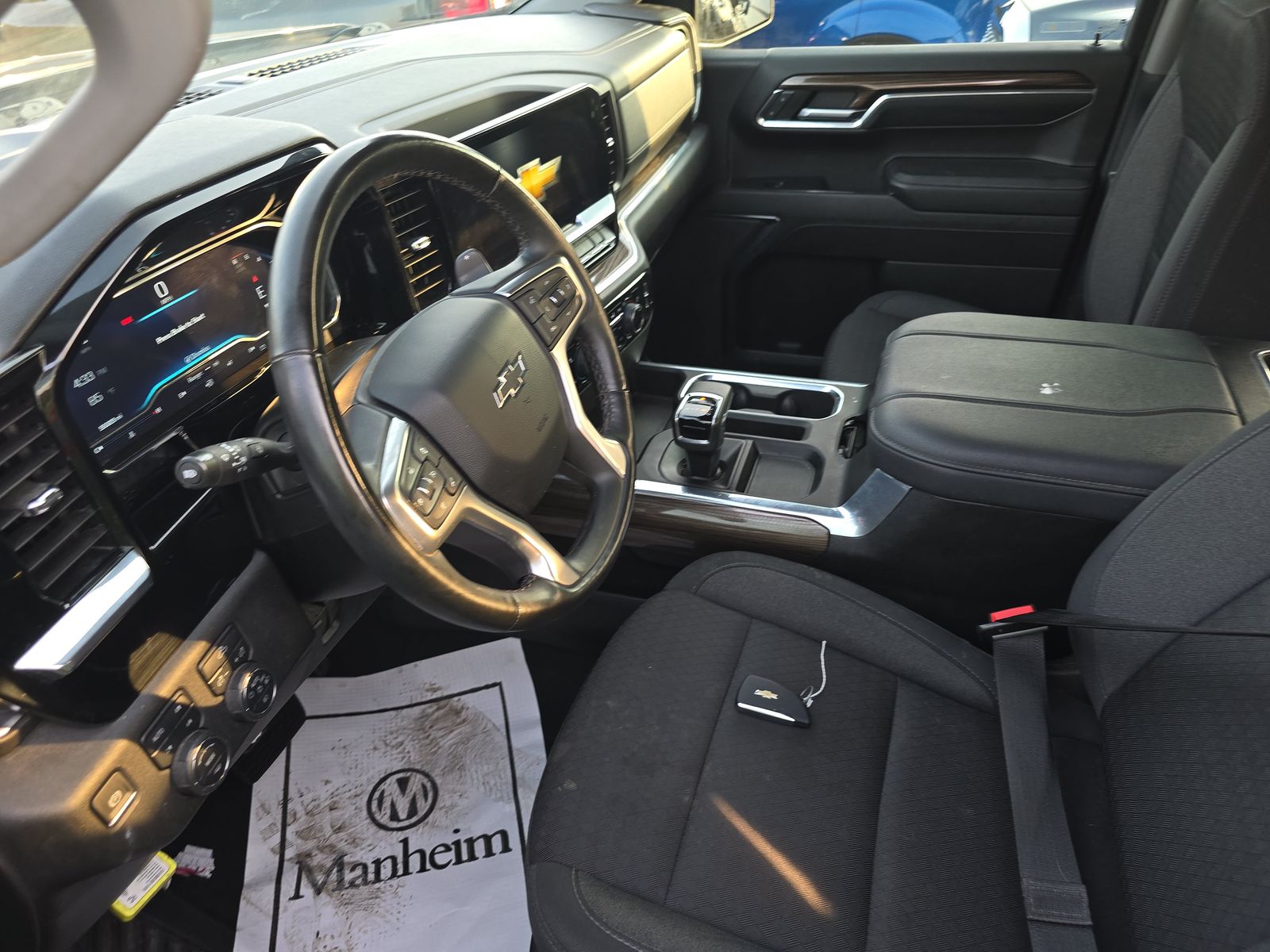 2023 Chevrolet Silverado 1500 RST AWD