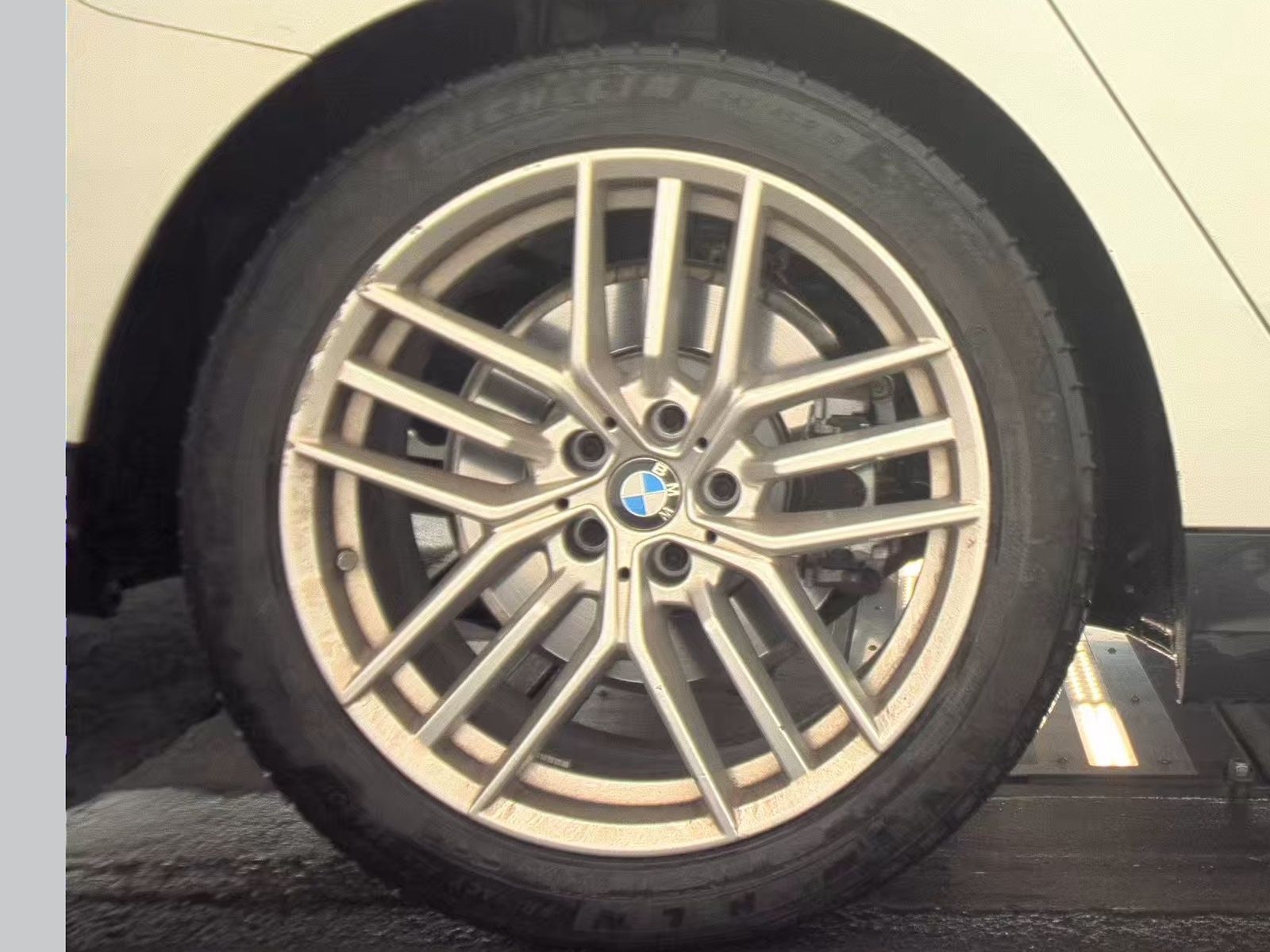 2025 BMW 5 Series 530i xDrive AWD