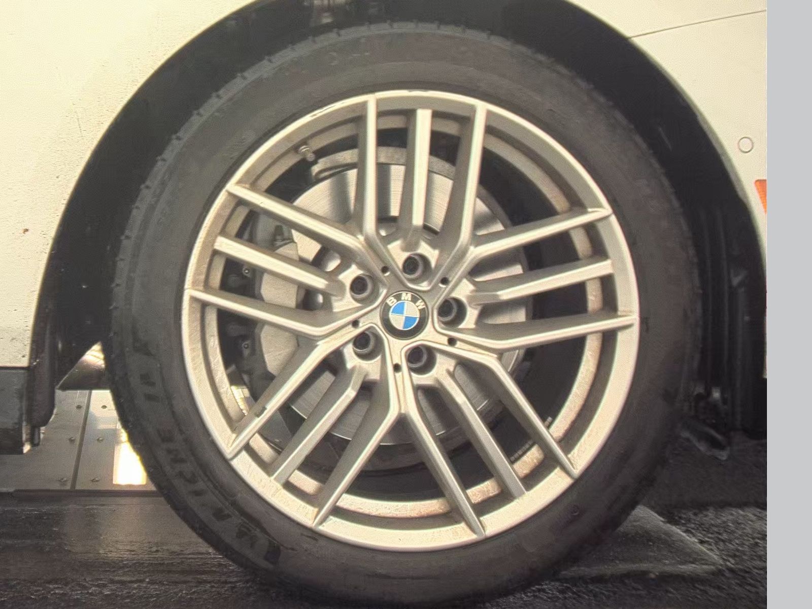 2025 BMW 5 Series 530i xDrive AWD