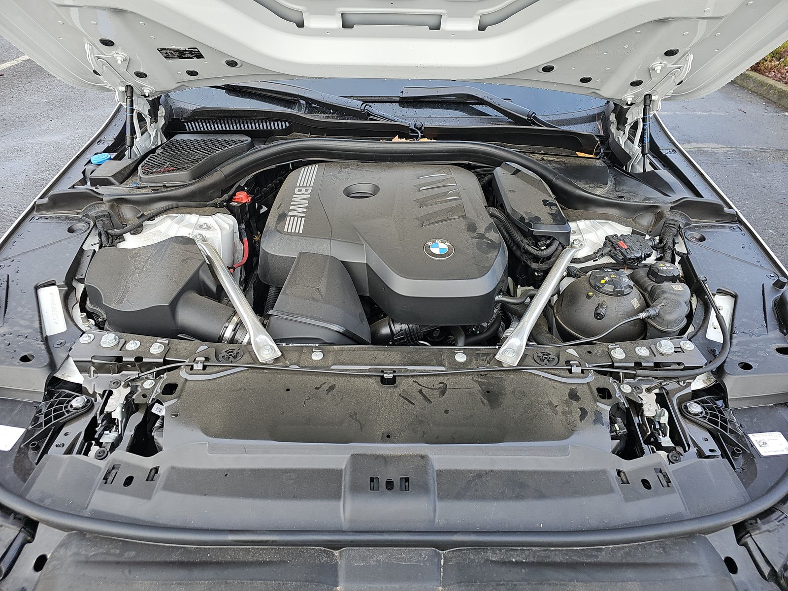 2025 BMW 5 Series 530i xDrive AWD