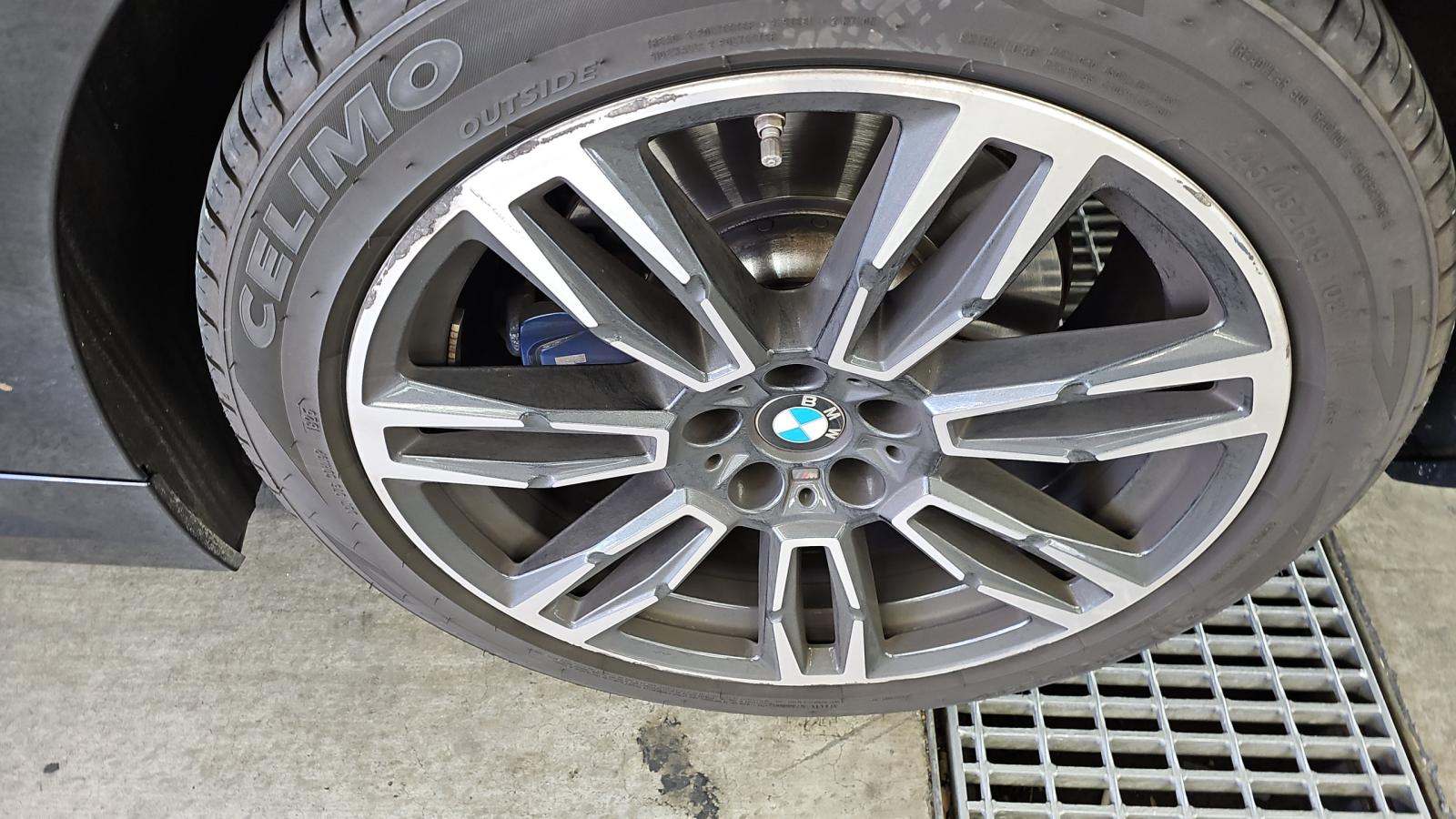 2026 BMW 5 Series 530i xDrive AWD