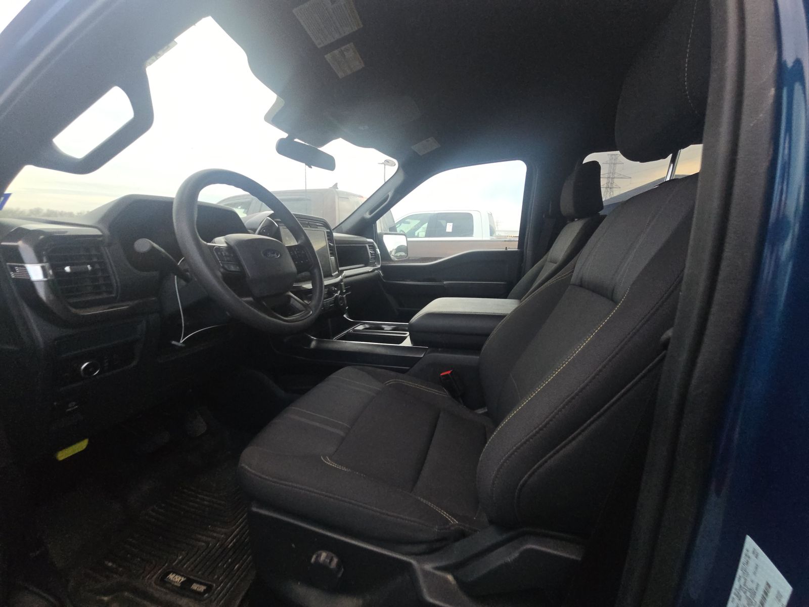 2024 Ford F-150 STX AWD