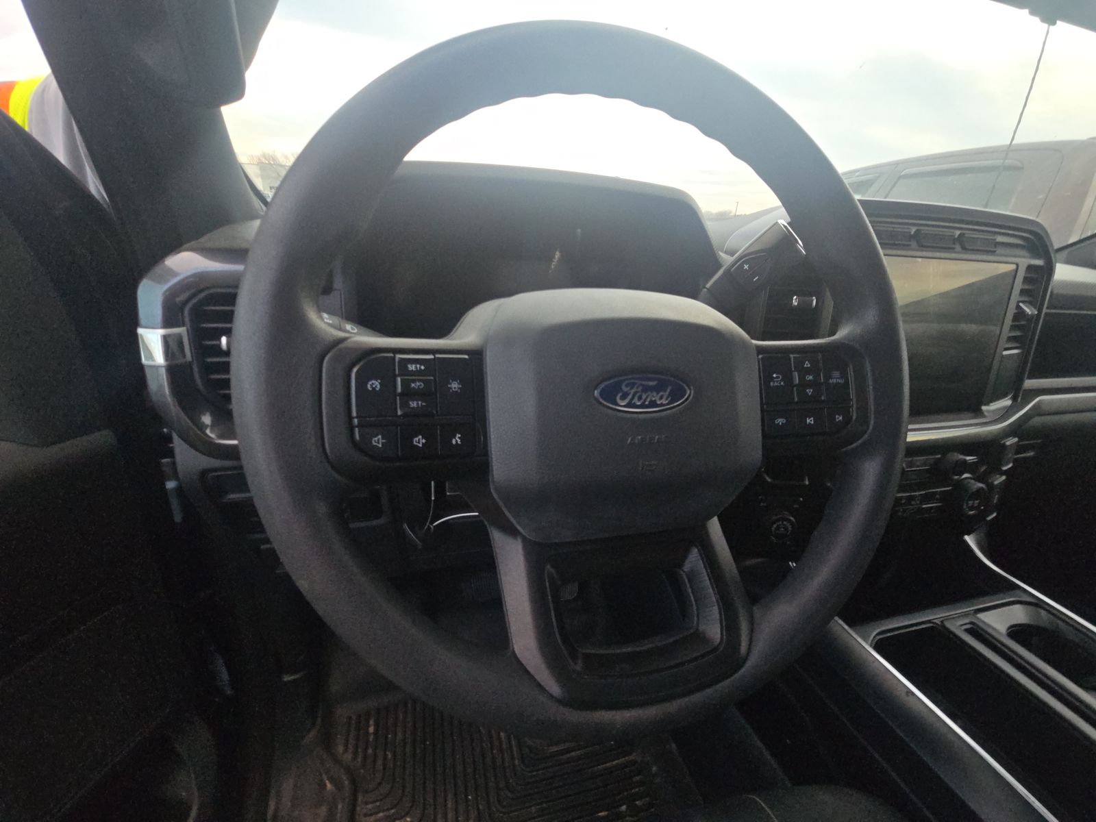 2024 Ford F-150 STX AWD