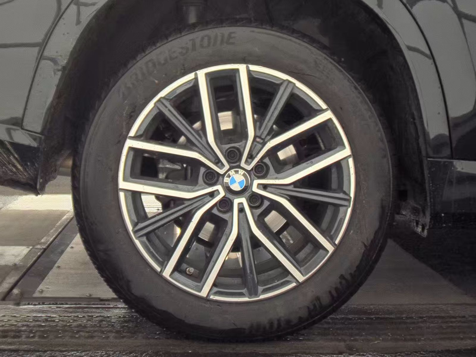 2025 BMW X1 xDrive28i AWD