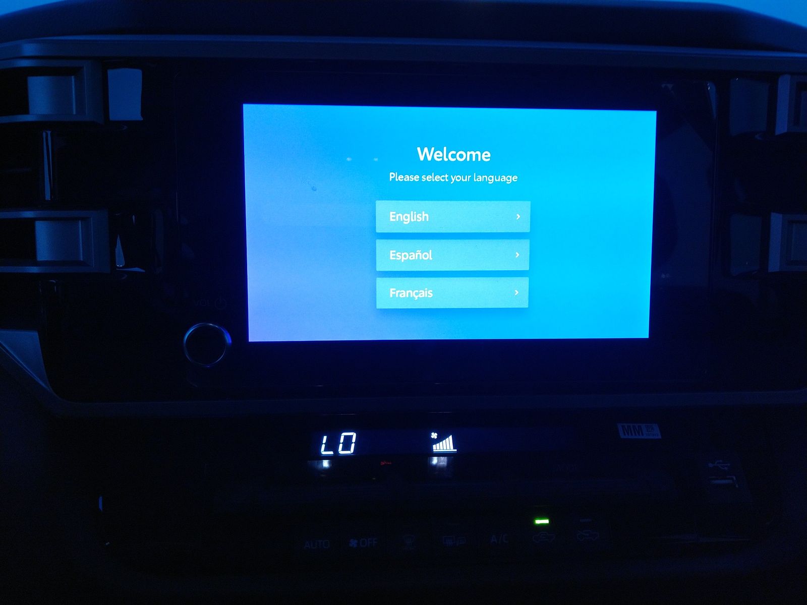 2025 Toyota Tundra SR5 AWD