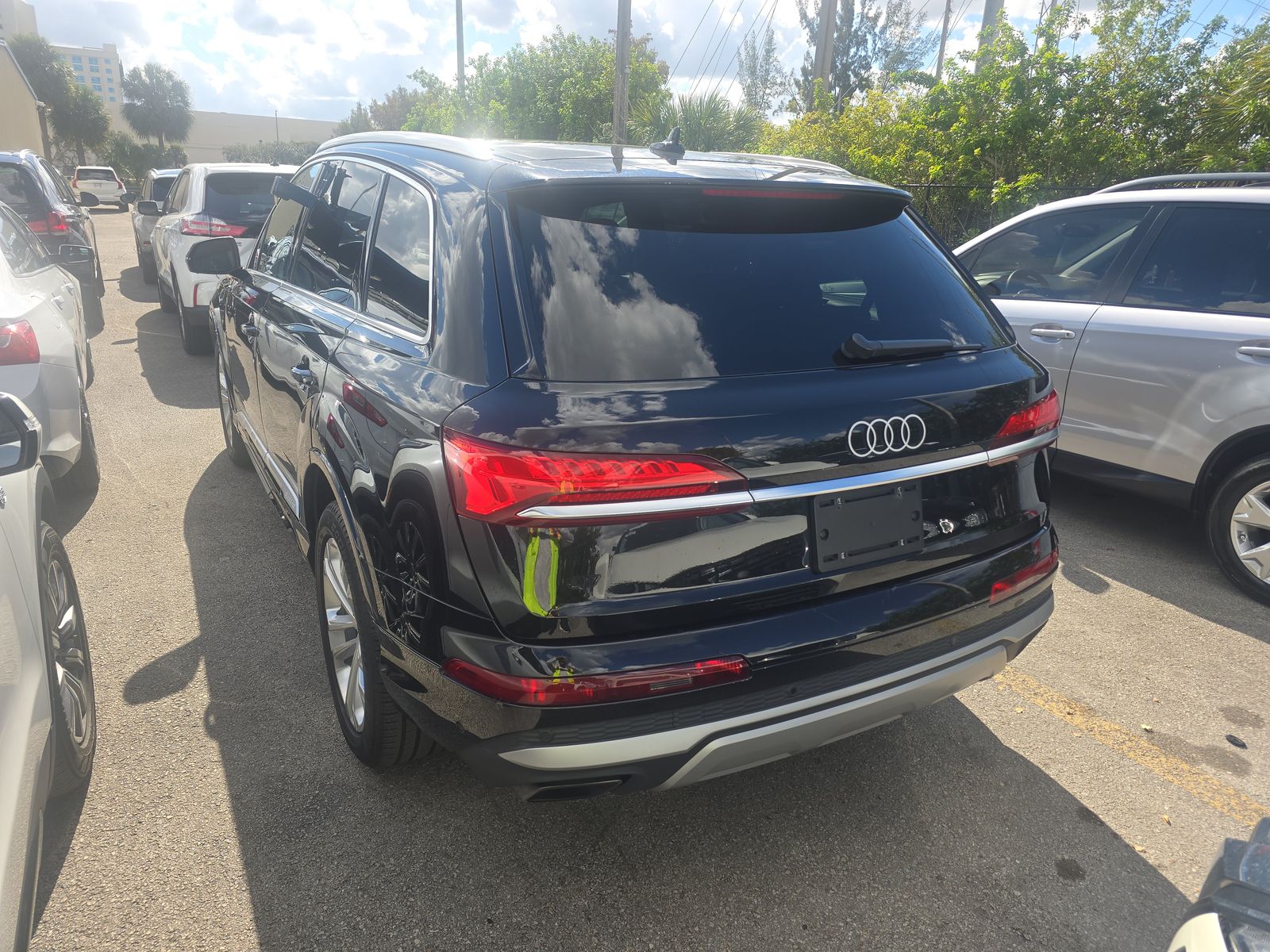 2025 Audi Q7 Premium Plus AWD