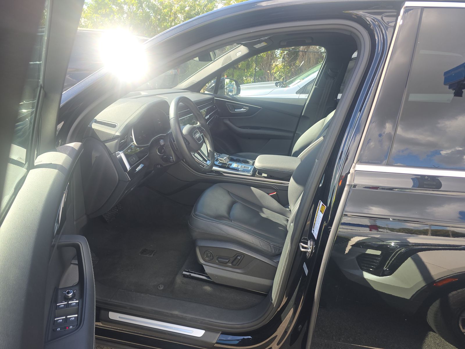 2025 Audi Q7 Premium Plus AWD