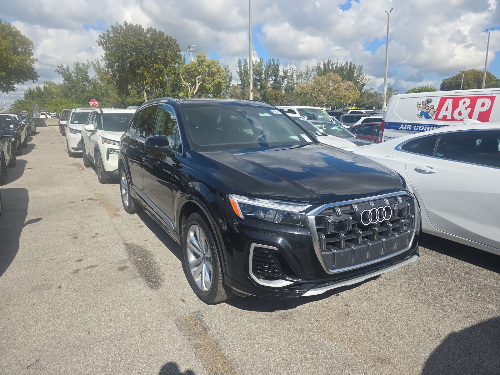 2025 Audi Q7 Premium Plus AWD