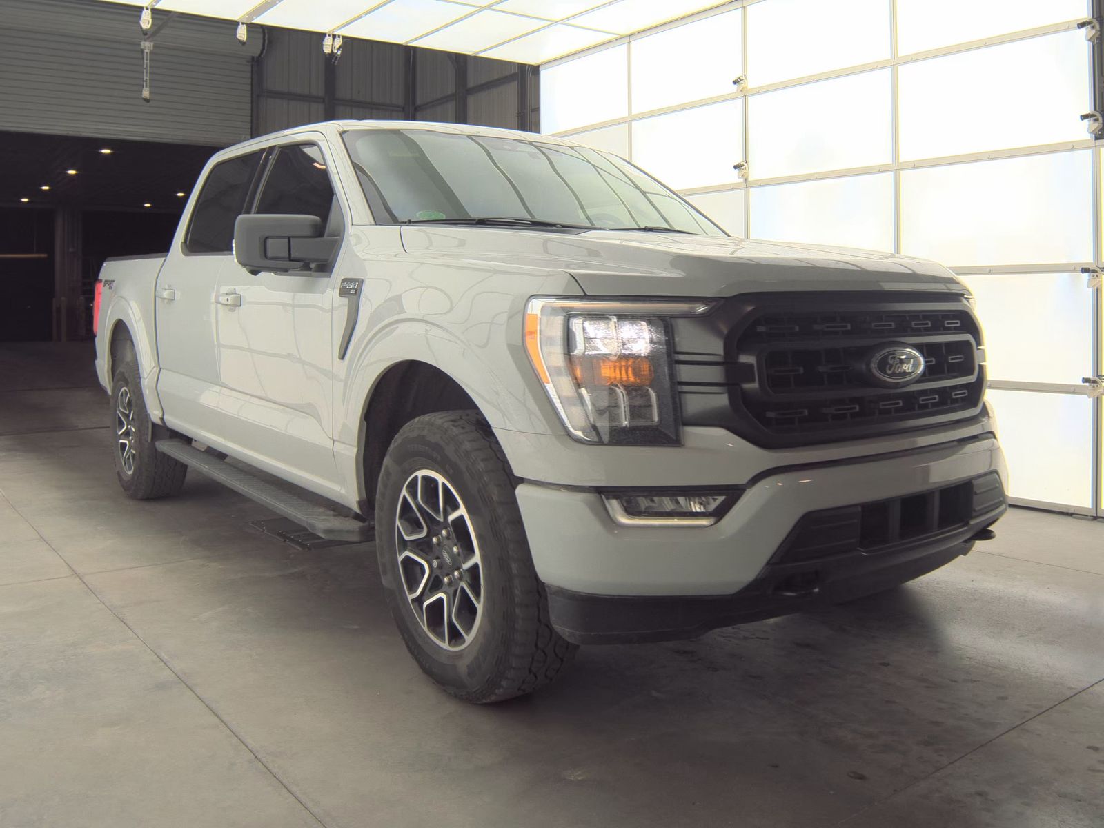 2023 Ford F-150 XLT AWD