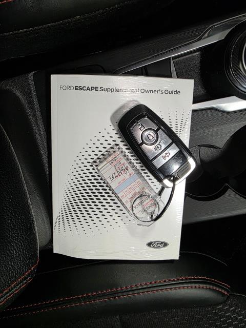 2025 Ford Escape ST-Line AWD