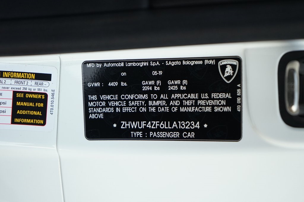 2020 Lamborghini Huracan EVO AWD