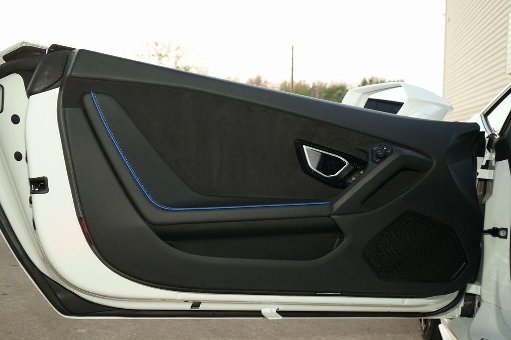 2020 Lamborghini Huracan EVO AWD