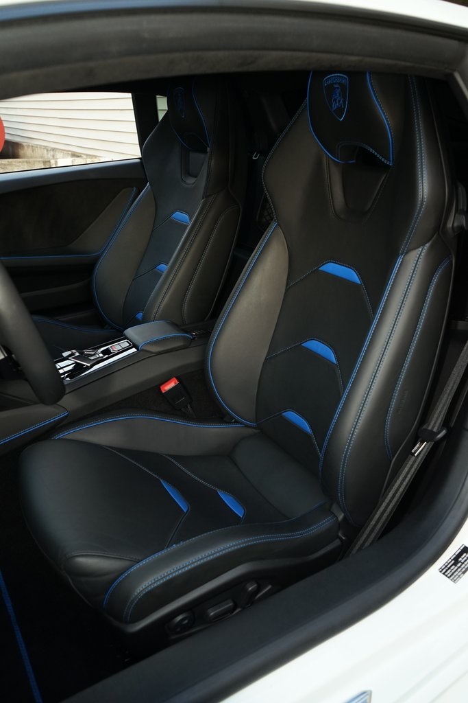 2020 Lamborghini Huracan EVO AWD