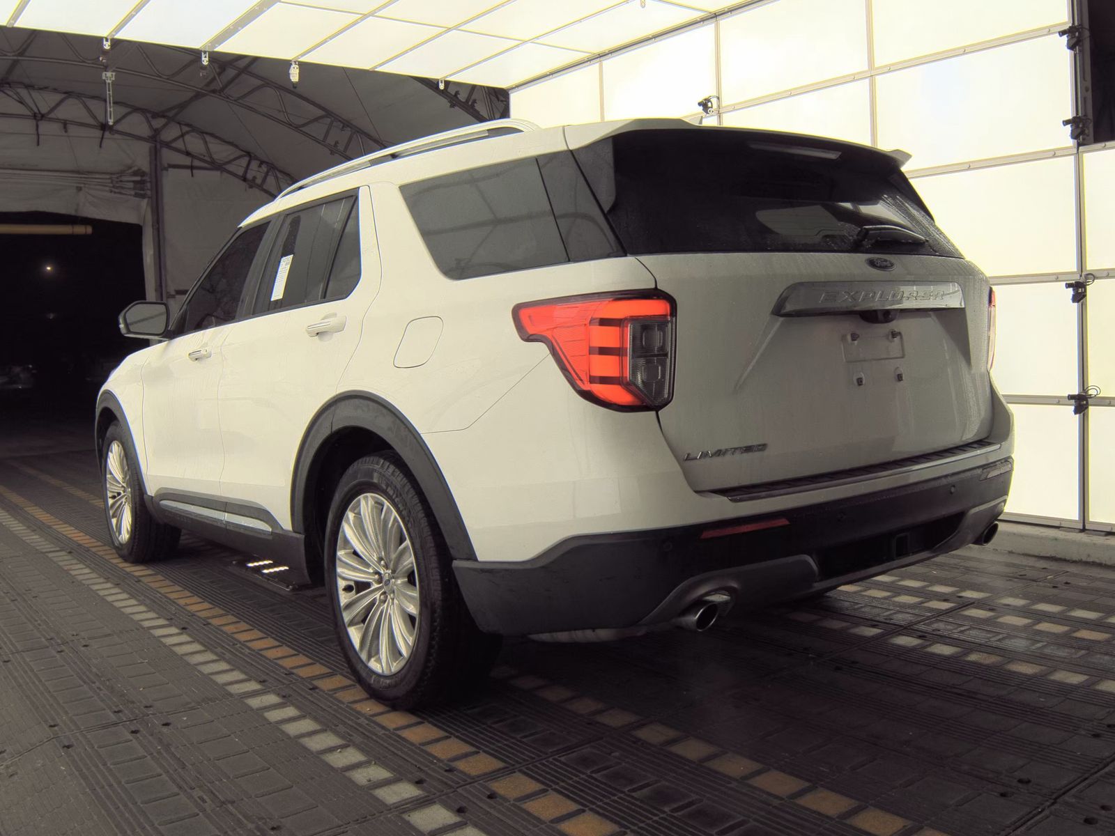 2023 Ford Explorer Limited RWD