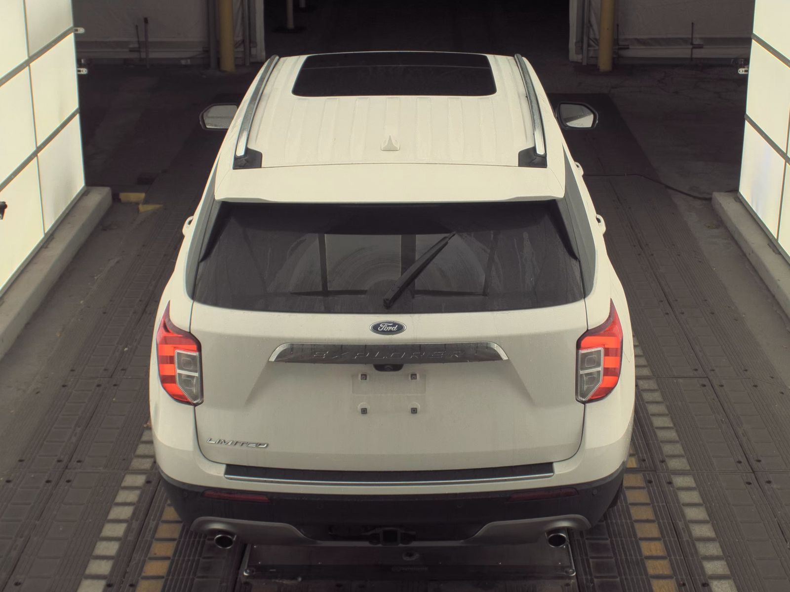 2023 Ford Explorer Limited RWD