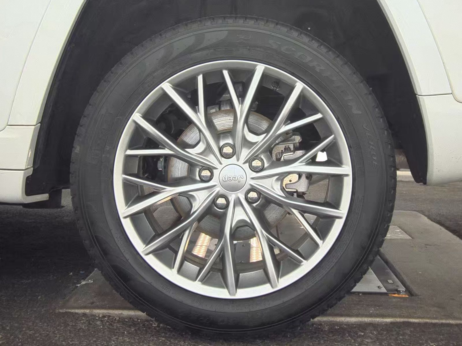 2024 Jeep Grand Cherokee Summit AWD