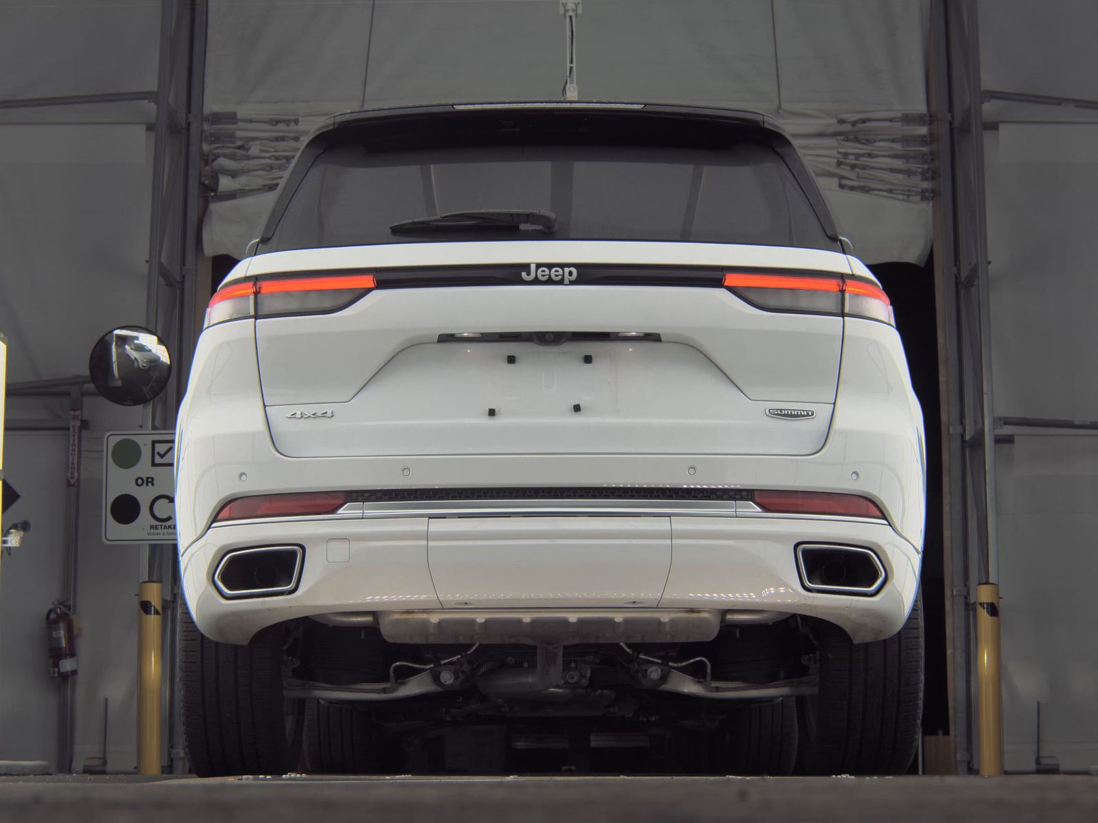 2024 Jeep Grand Cherokee Summit AWD