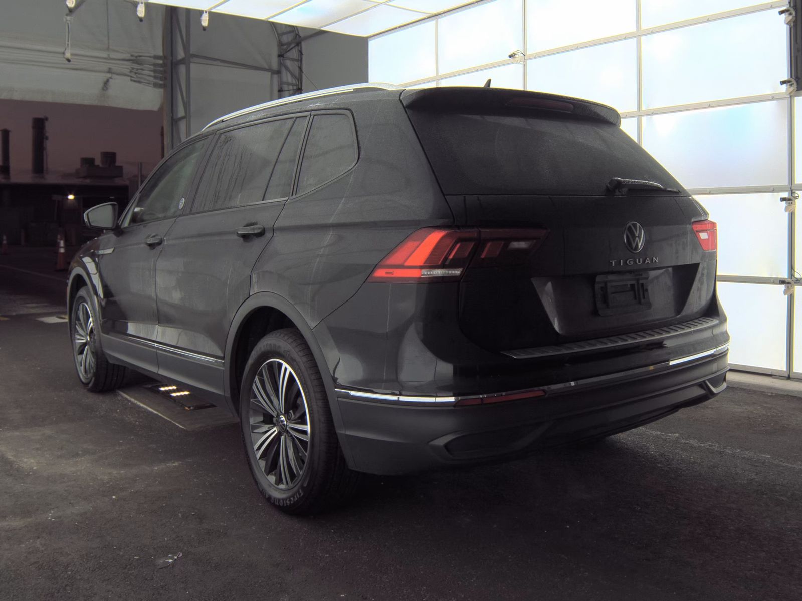 2024 Volkswagen Tiguan 2.0T Wolfsburg Edition FWD