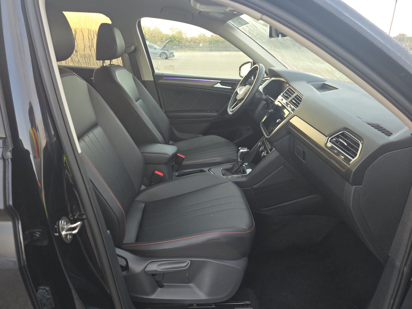 2024 Volkswagen Tiguan 2.0T Wolfsburg Edition FWD