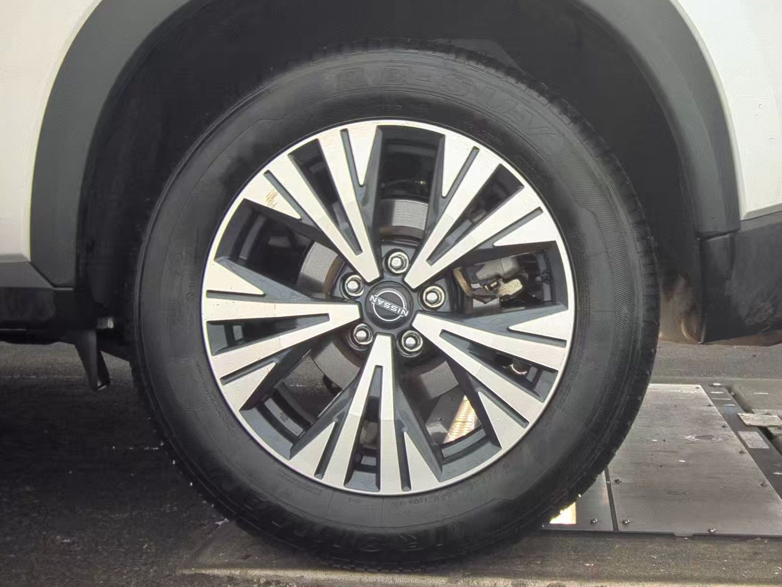 2023 Nissan Rogue SV AWD