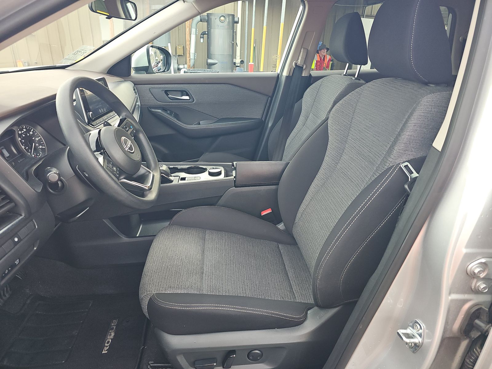 2023 Nissan Rogue SV AWD