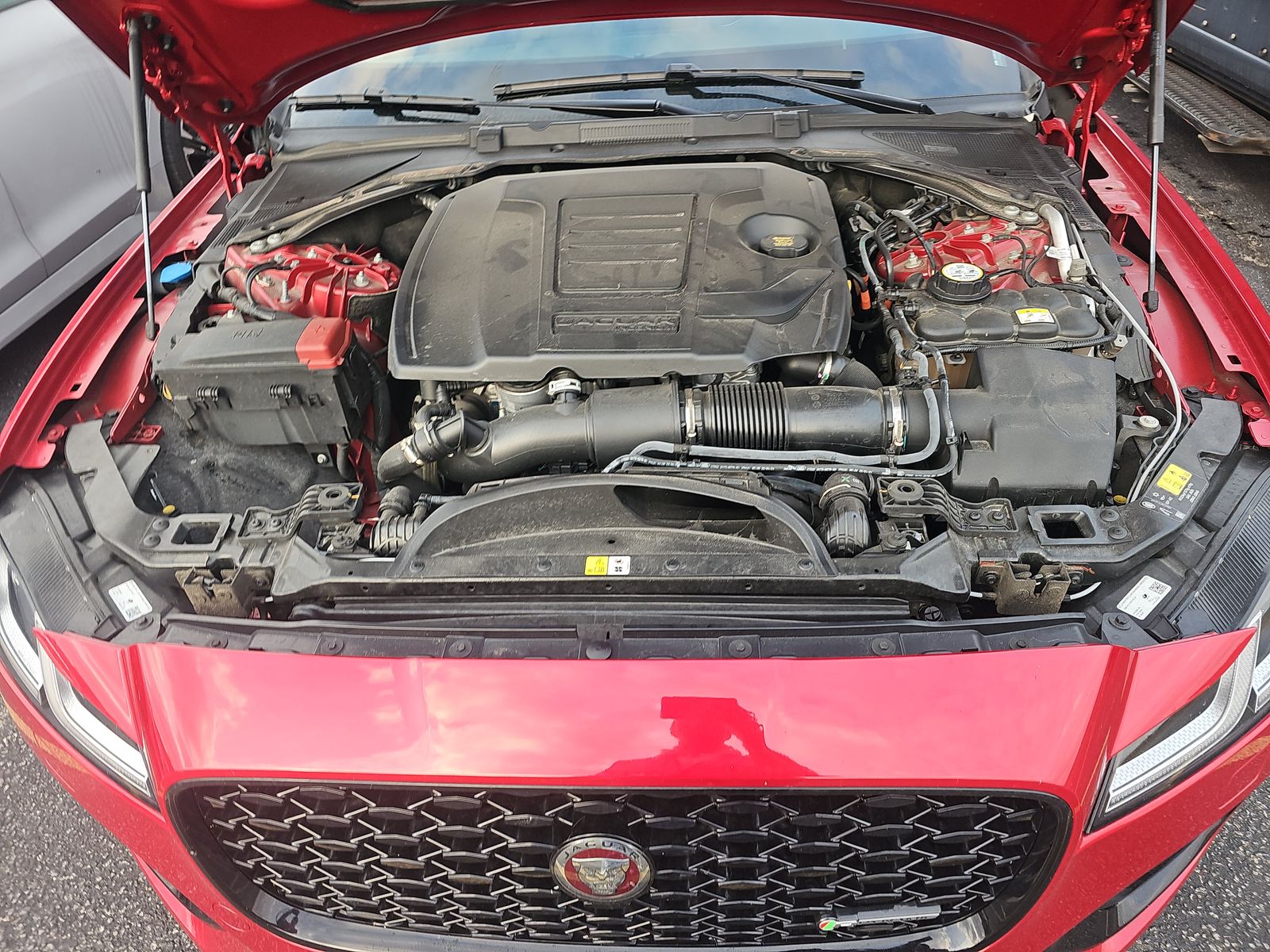 2022 Jaguar XF R-Dynamic SE AWD