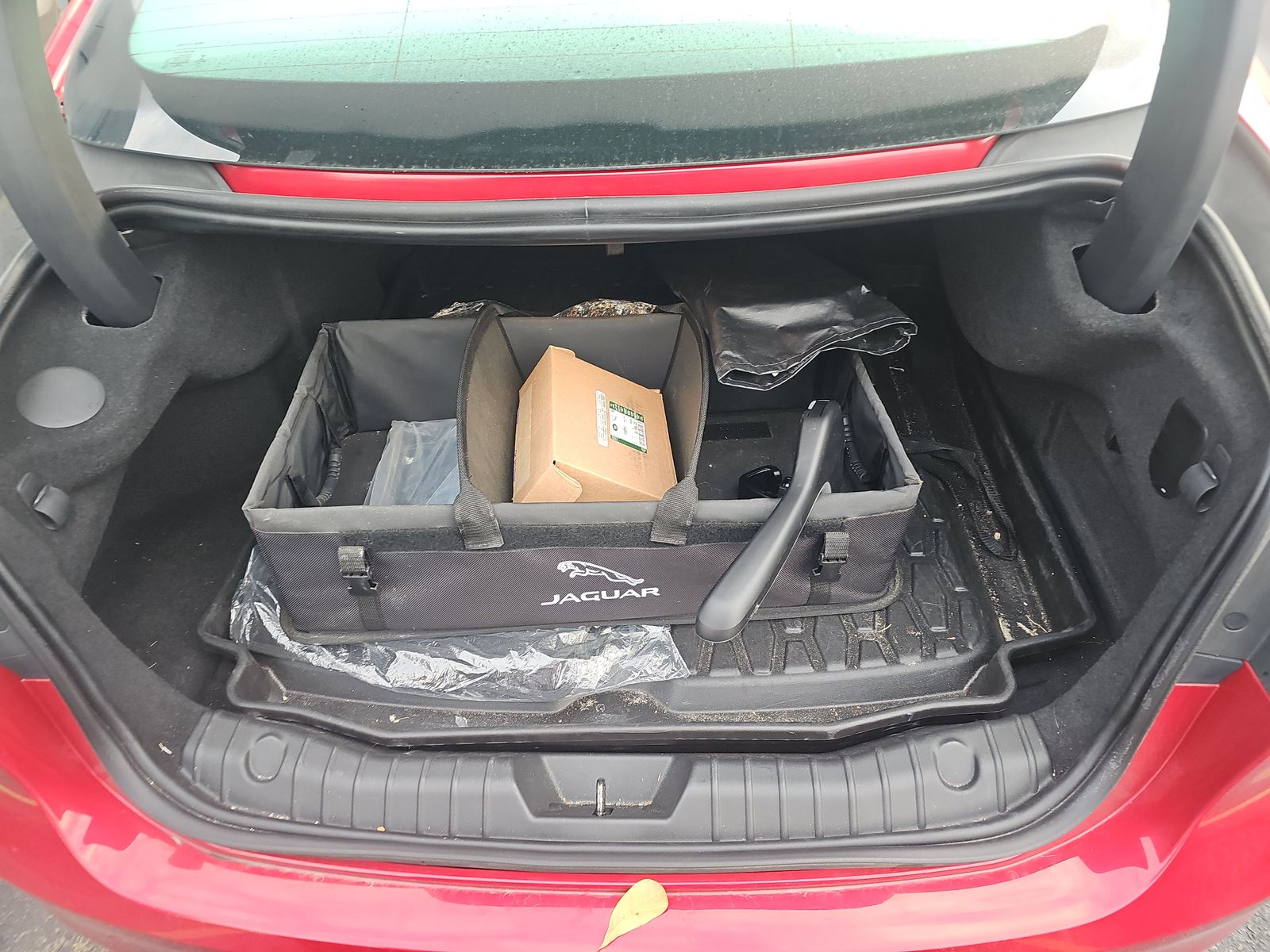 2022 Jaguar XF R-Dynamic SE AWD