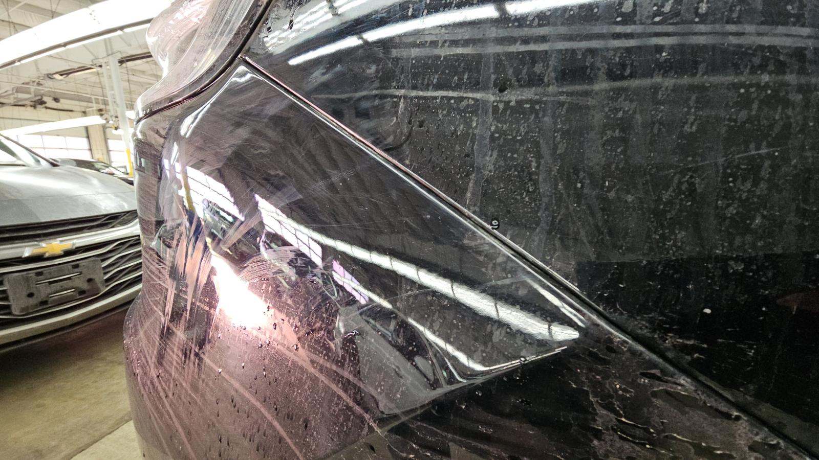 2023 Porsche Macan Base AWD