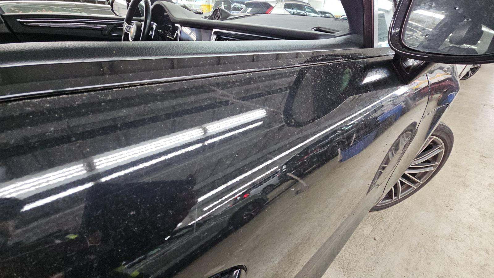 2023 Porsche Macan Base AWD