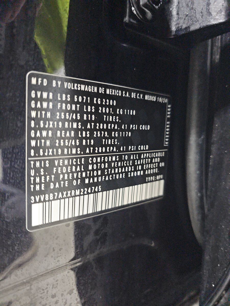 2024 Volkswagen Tiguan 2.0T SE R-Line Black AWD