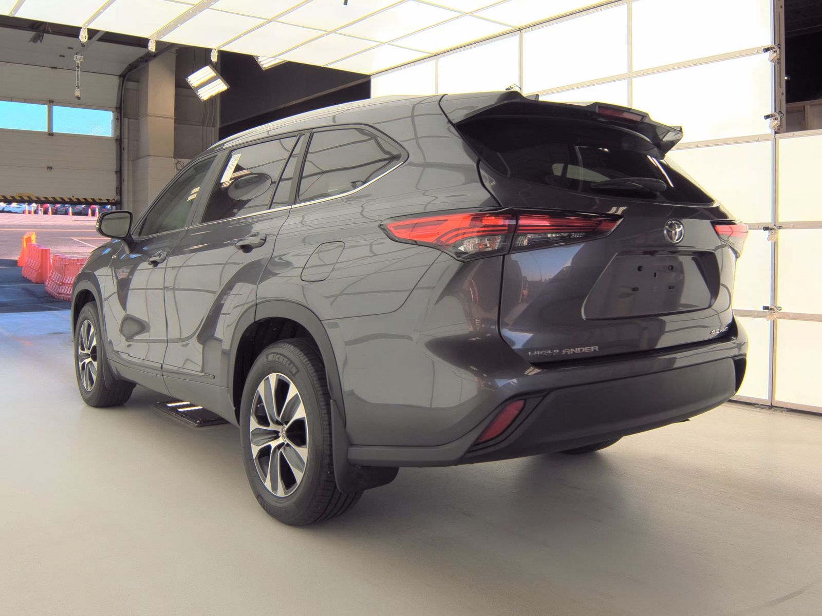 2023 Toyota Highlander XLE AWD