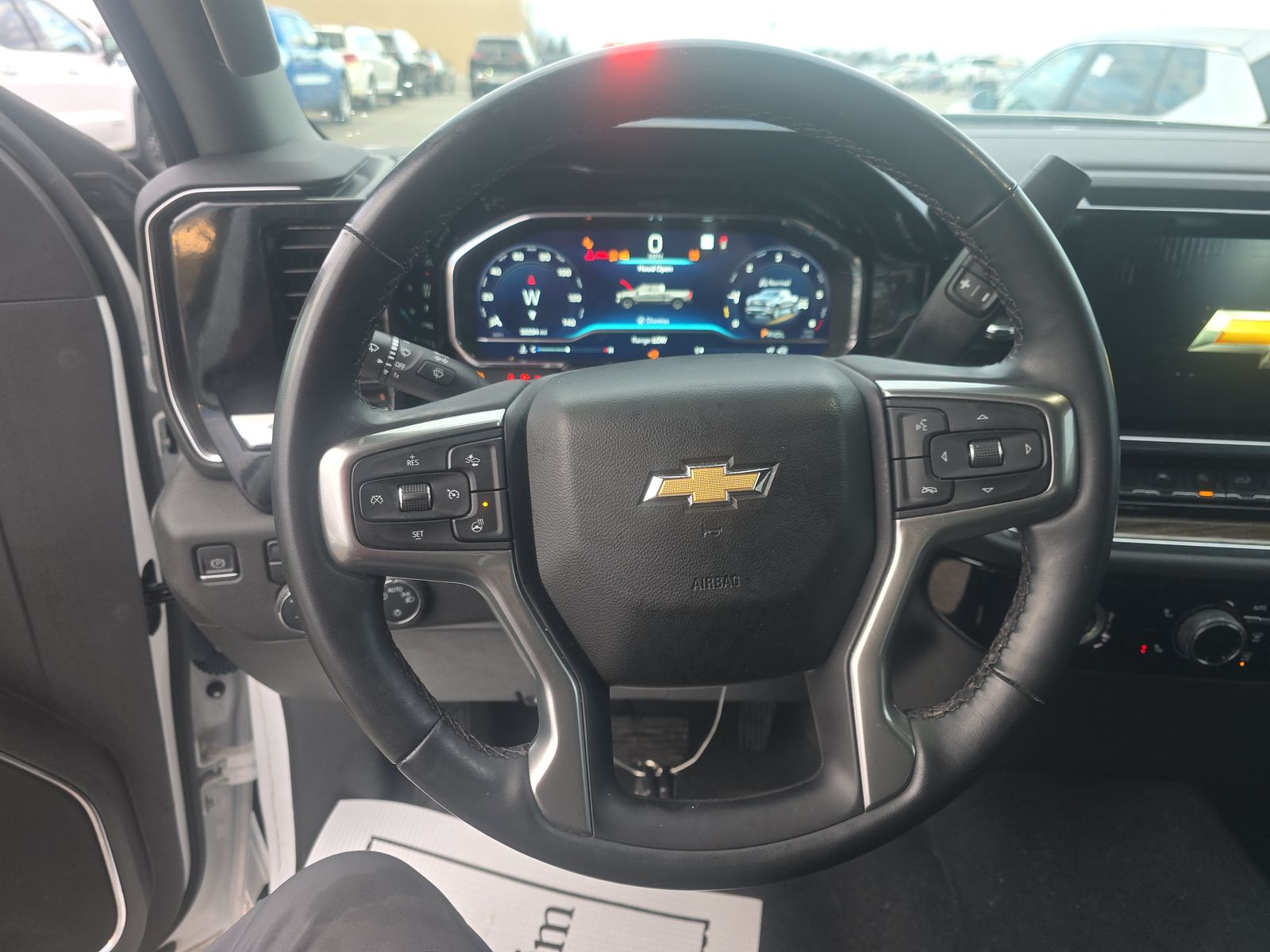 2023 Chevrolet Silverado 1500 LT AWD