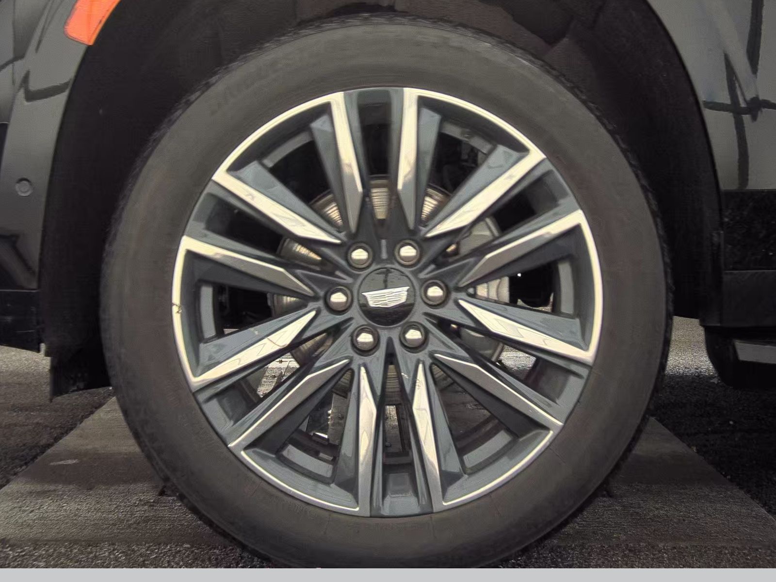 2023 Cadillac Escalade Sport AWD