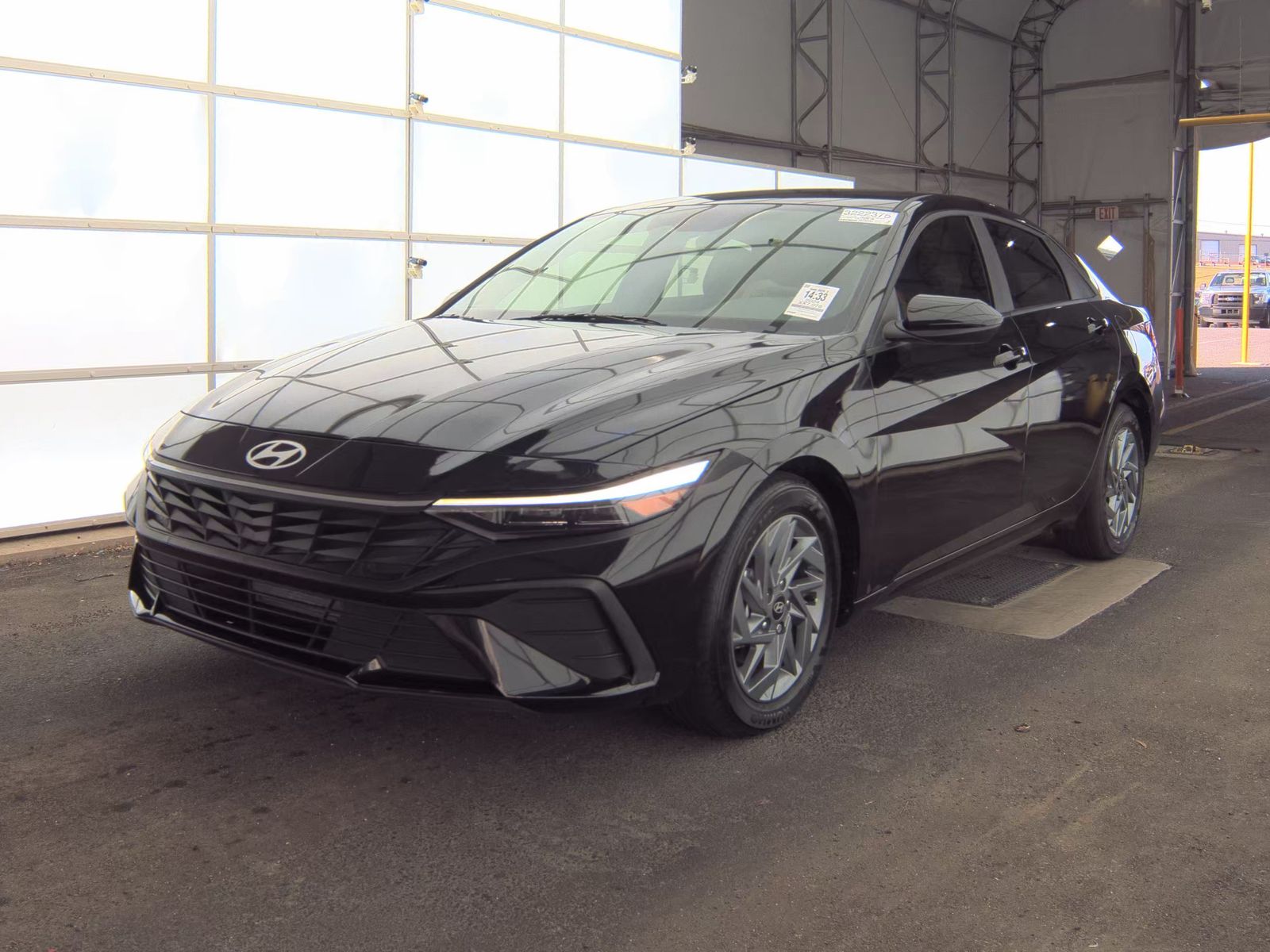 2024 Hyundai Elantra SEL FWD